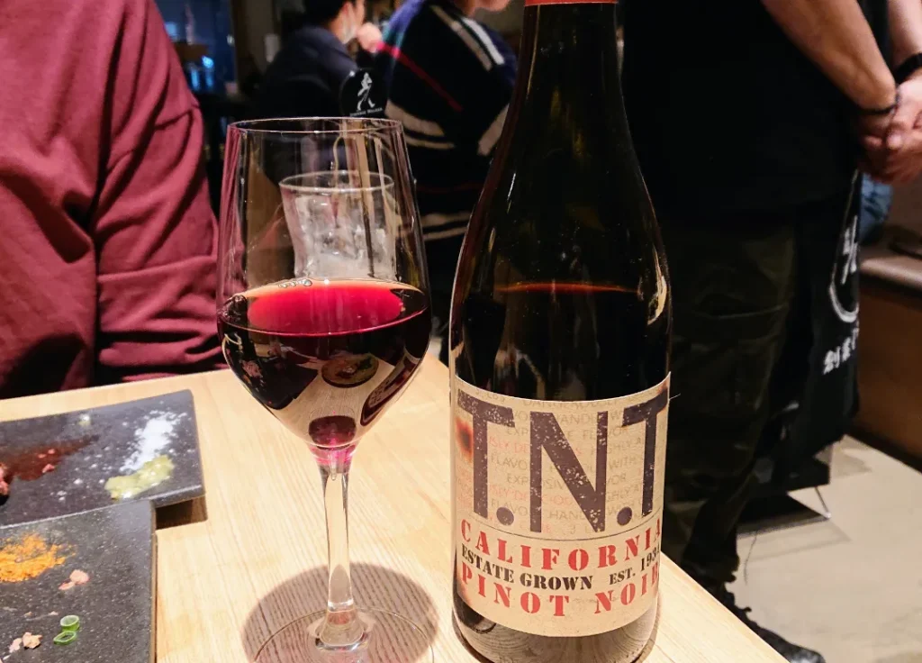 赤ワインのT.N.T