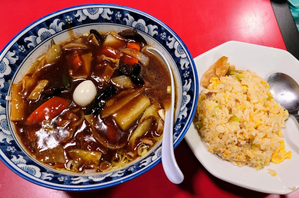 天鳳麺と半炒飯