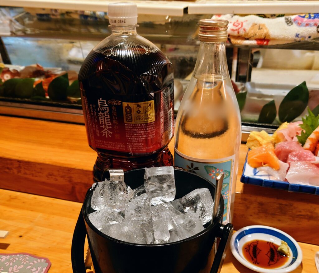 金宮ボトル、烏龍茶、氷